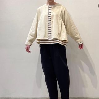 ネストローブ(nest Robe)のtandey オオカミとフクロウ　【アイボリー】オオカミと夜明けのドリー(カーディガン)