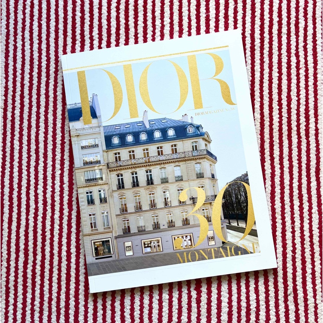 Christian Dior(クリスチャンディオール)のDIOR MAGAZINE No.38 エンタメ/ホビーの雑誌(ファッション)の商品写真