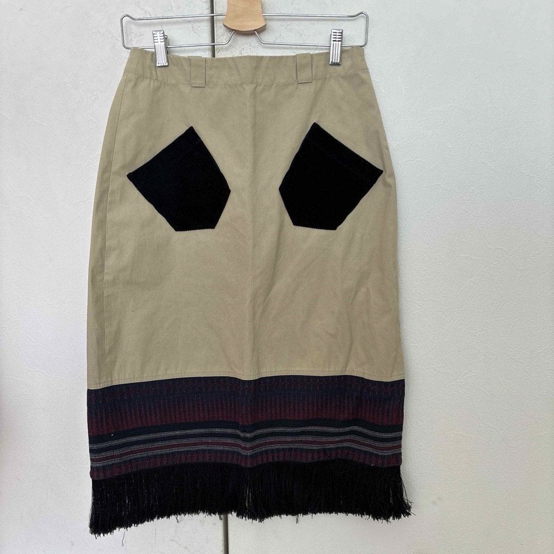 FACTOTUM(ファクトタム)のFACTOTUMファクトタム☆フリンジスカート36 togasacai レディースのスカート(ひざ丈スカート)の商品写真