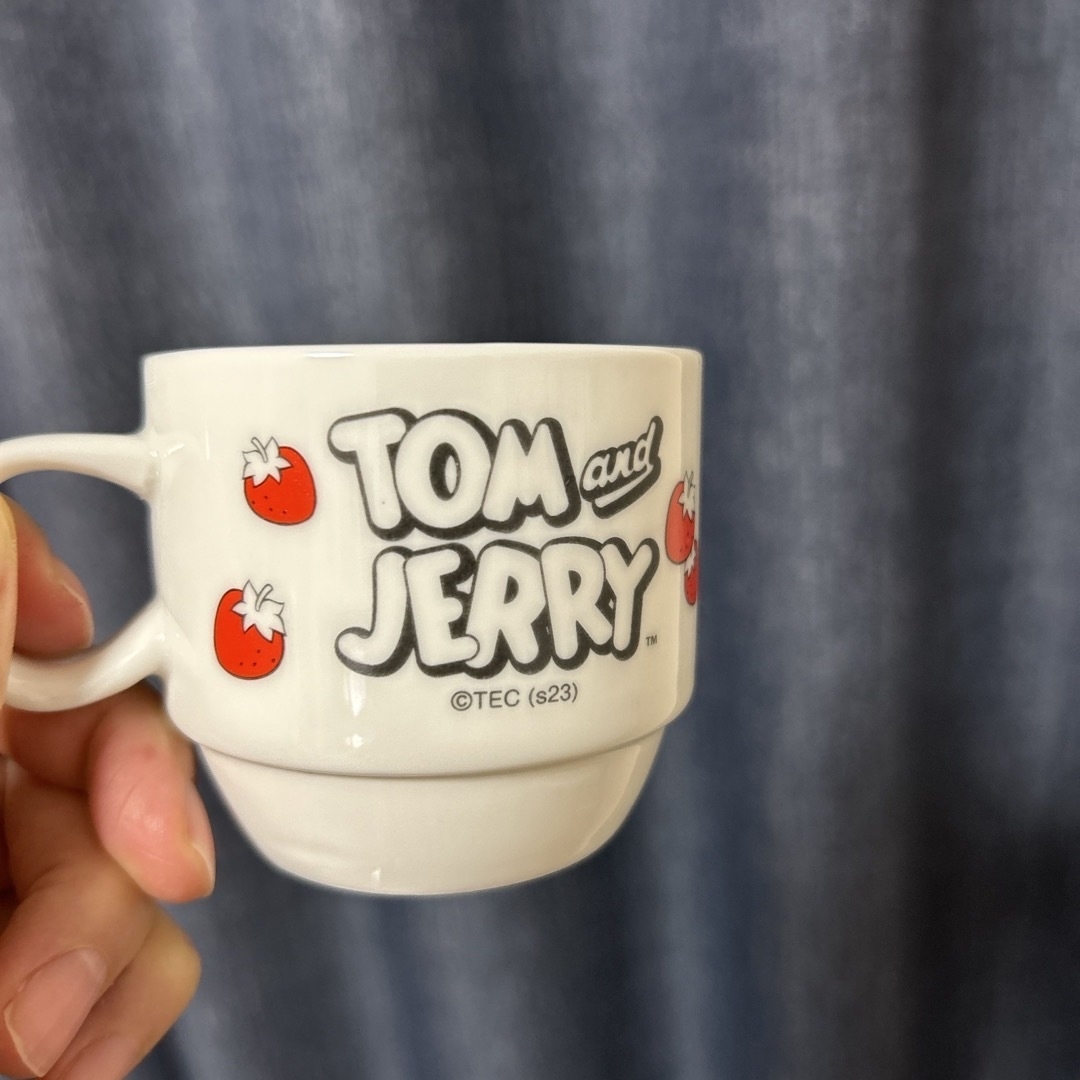 トムジェリ　トムandジェリー　マグカップ　4個セット　スタックカップ　 エンタメ/ホビーのおもちゃ/ぬいぐるみ(キャラクターグッズ)の商品写真