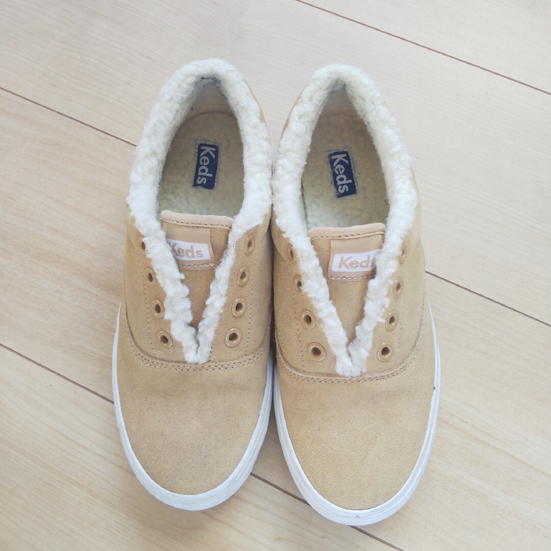 Keds(ケッズ)のkeds  ボア　もこもこ　スリッポン　シューズ キッズ/ベビー/マタニティのキッズ靴/シューズ(15cm~)(スリッポン)の商品写真