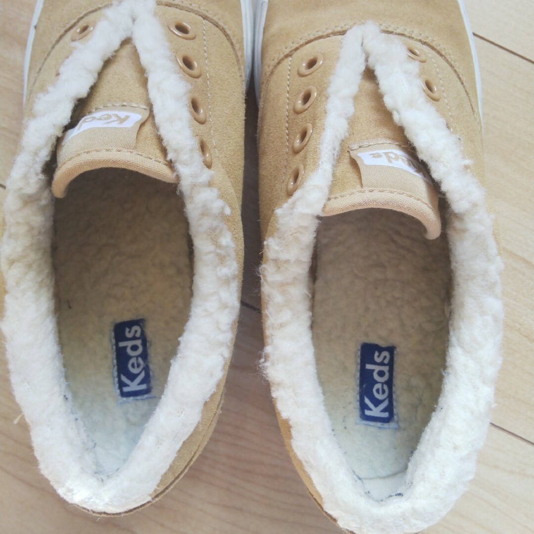 Keds(ケッズ)のkeds  ボア　もこもこ　スリッポン　シューズ キッズ/ベビー/マタニティのキッズ靴/シューズ(15cm~)(スリッポン)の商品写真