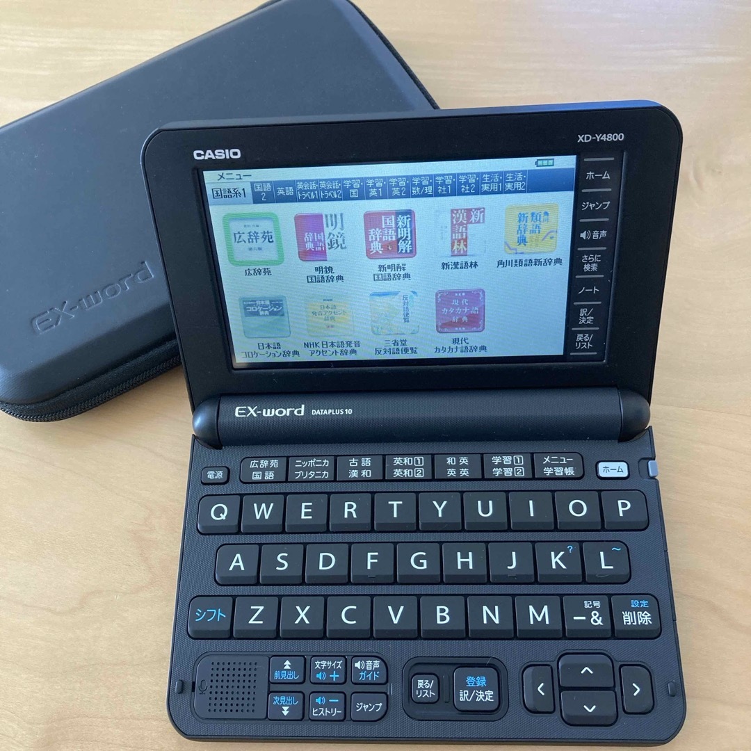 電子ブックリーダーカシオ 電子辞書  EX word  DATPLUS 10  XD-Y4800