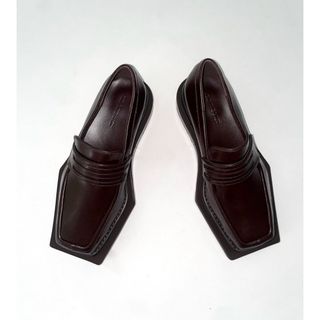 バブルス(Bubbles)の新品　melt the lady   square loafer(ローファー/革靴)