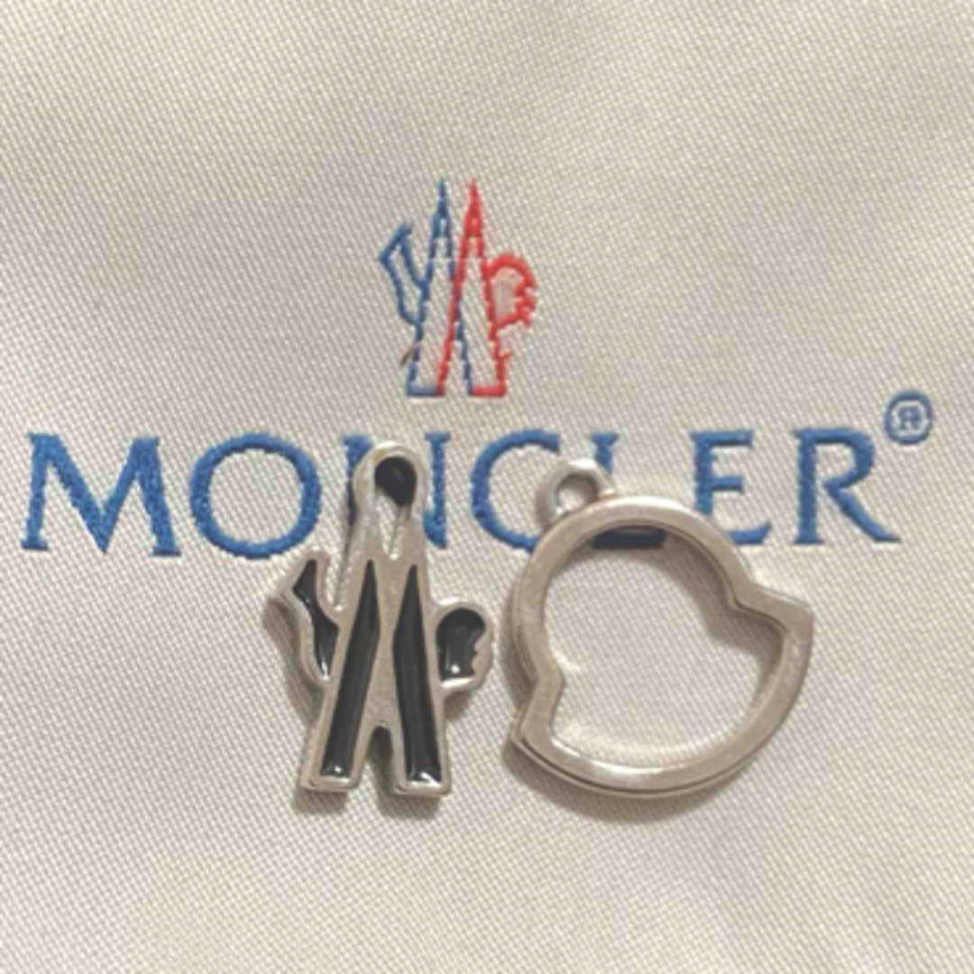 MONCLER(モンクレール)のモンクレール　　本物 その他のその他(その他)の商品写真