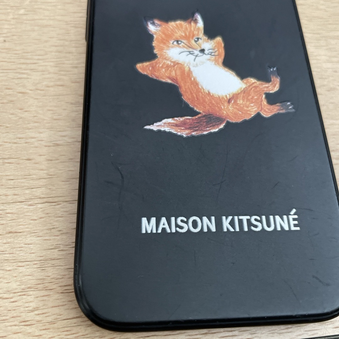 MAISON KITSUNE'(メゾンキツネ)のメゾンキツネ　iPhone13miniケース スマホ/家電/カメラのスマホアクセサリー(iPhoneケース)の商品写真