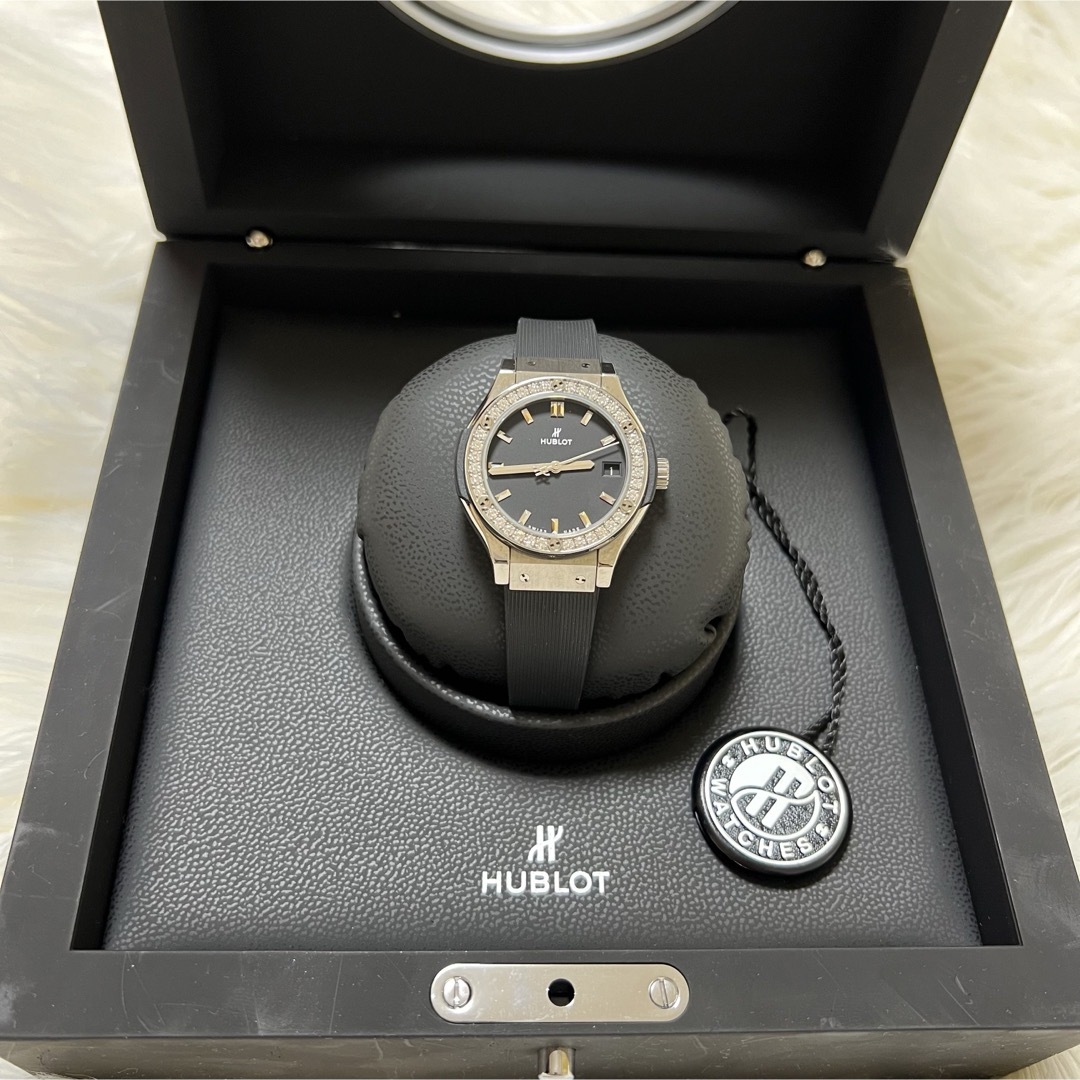 HUBLOT(ウブロ)のHUBLOT クラシックフュージョン レディース ダイヤ レディースのファッション小物(腕時計)の商品写真