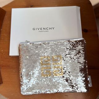 GIVENCHY  ジバンシーノベルティポーチ(ポーチ)