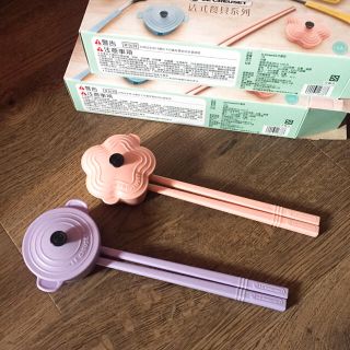 ルクルーゼ(LE CREUSET)のルクルーゼ 台湾限定 【大人気】入手困難！ お箸 （ピンク&パープル）2つ(食器)