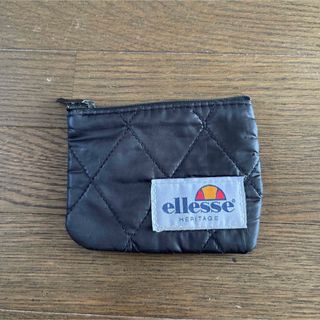 エレッセ(ellesse)の【ellesse】エレッセミニポーチ(ポーチ)