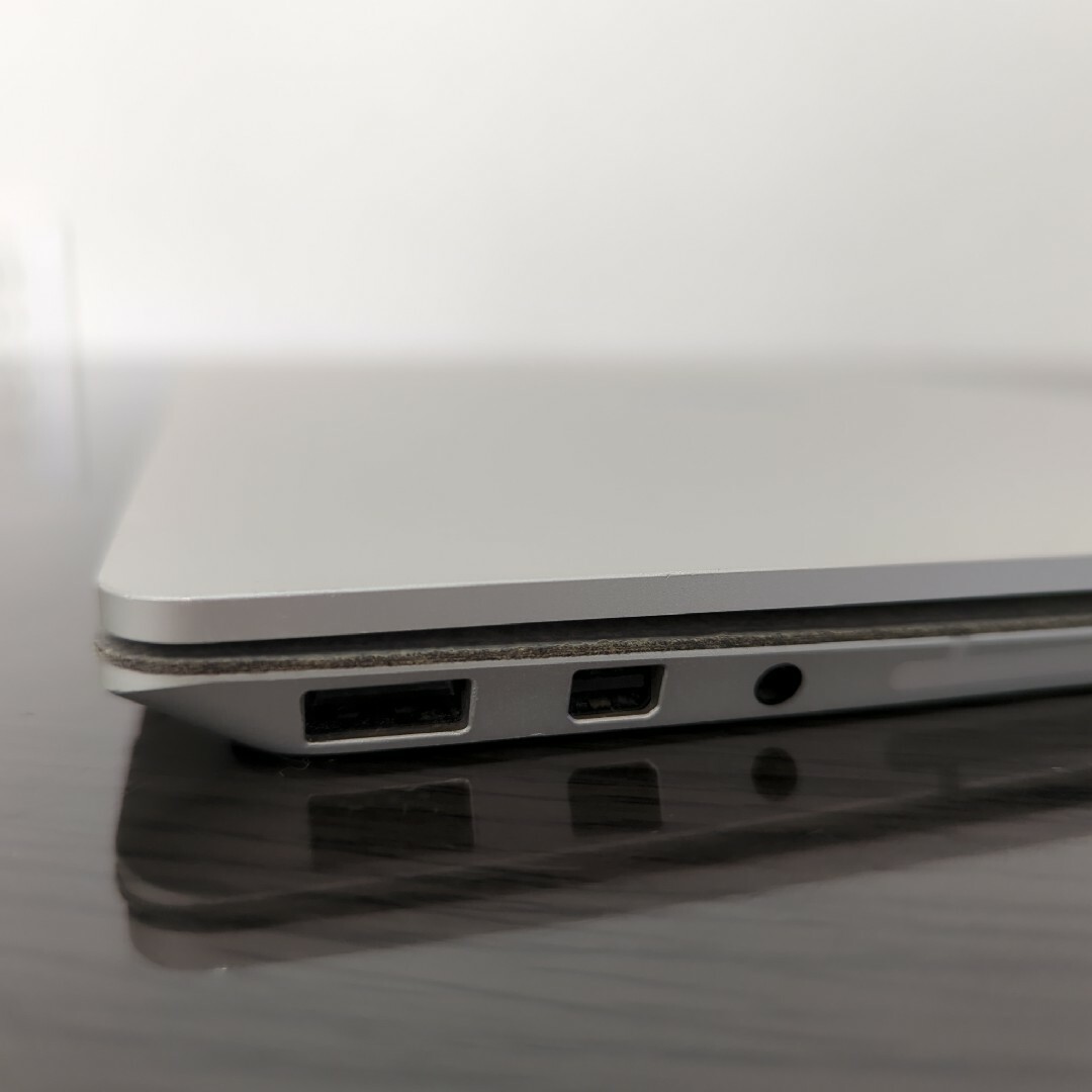 Microsoft(マイクロソフト)の【Microsoft】Surface Laptop 2 スマホ/家電/カメラのPC/タブレット(ノートPC)の商品写真