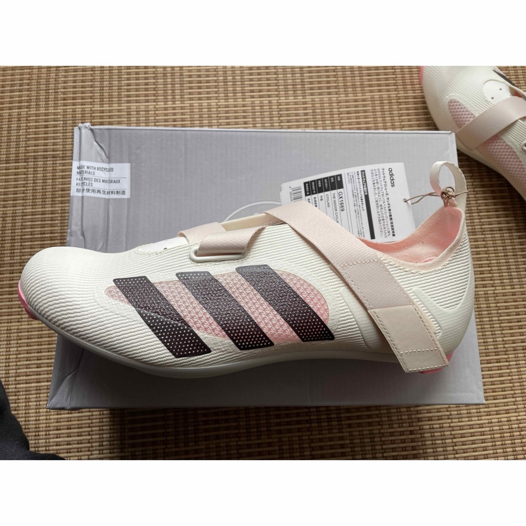 adidas(アディダス)のAdidasサイクルシューズインドア用27cm スポーツ/アウトドアの自転車(ウエア)の商品写真