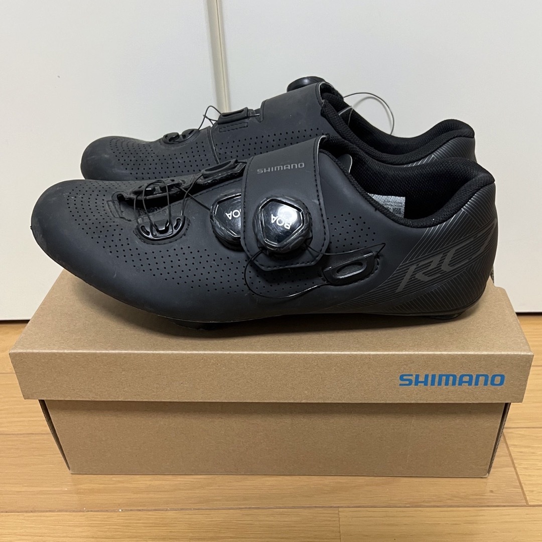 SHIMANO(シマノ)のSHIMANO RC7 ビンディングシューズ スポーツ/アウトドアの自転車(ウエア)の商品写真