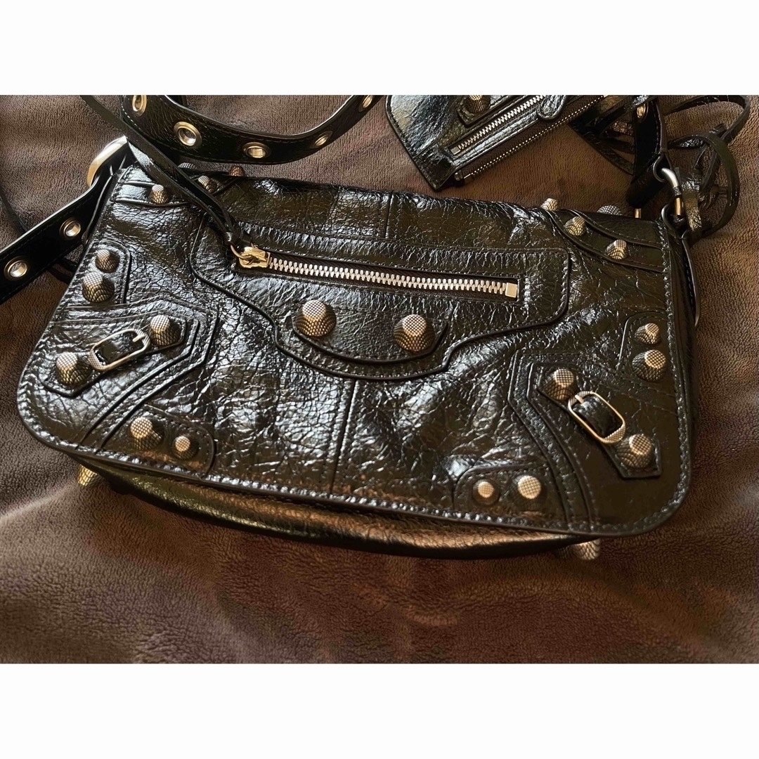 BALENCIAGA BAG(バレンシアガバッグ)のBALENCIAGA   LE CAGOLE バレンシアガ  ショルダーバッグ  メンズのバッグ(ショルダーバッグ)の商品写真