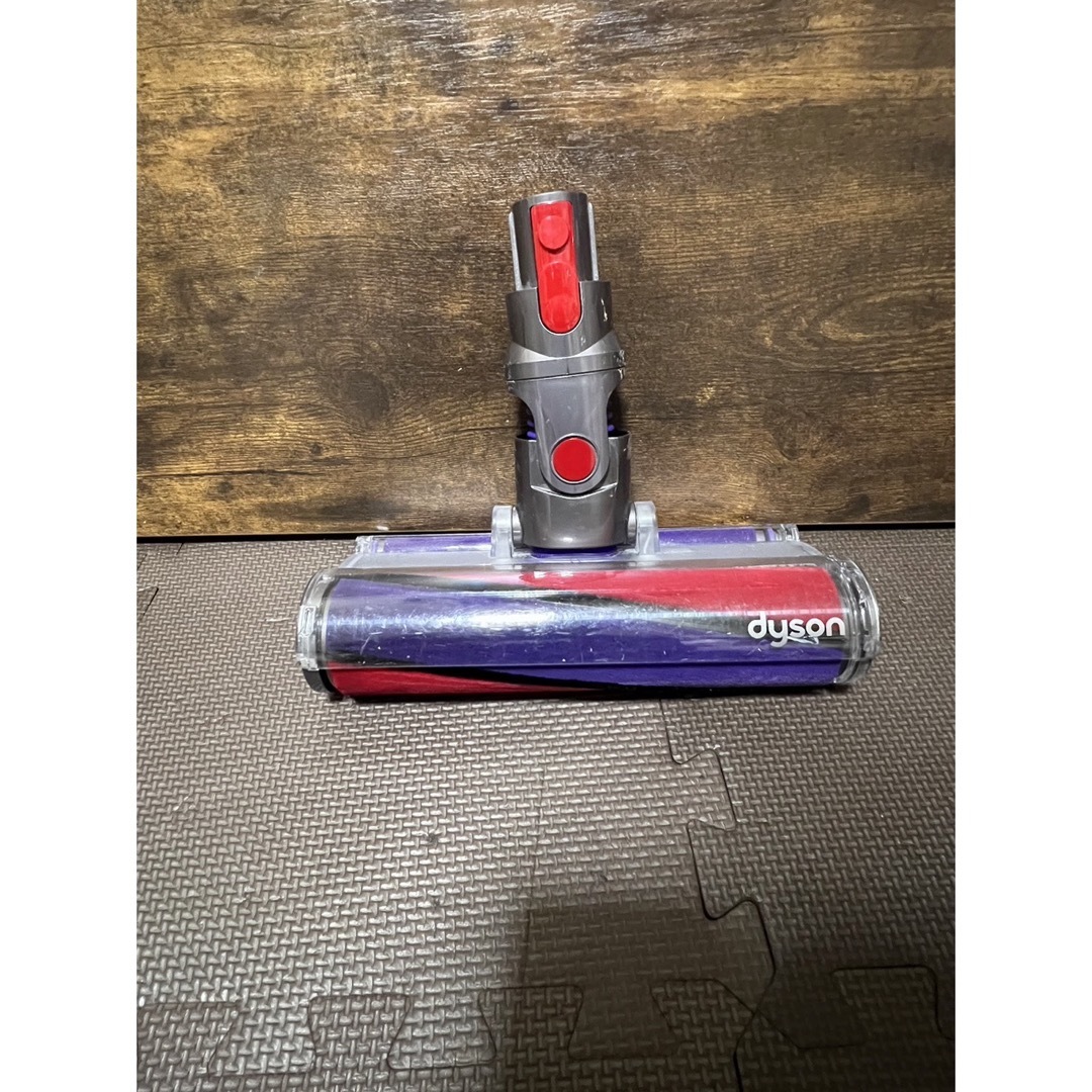 正規商品】 ダイソンコードレス掃除機 dyson sv10/10k v8 fluffy+ k