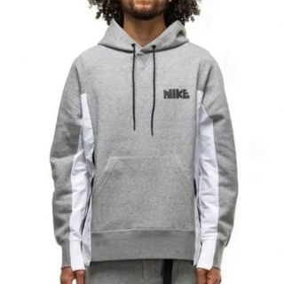 サカイ(sacai)の ◆ Sacai x Nike コラボ ドッキングパーカー グレー ◆ (パーカー)