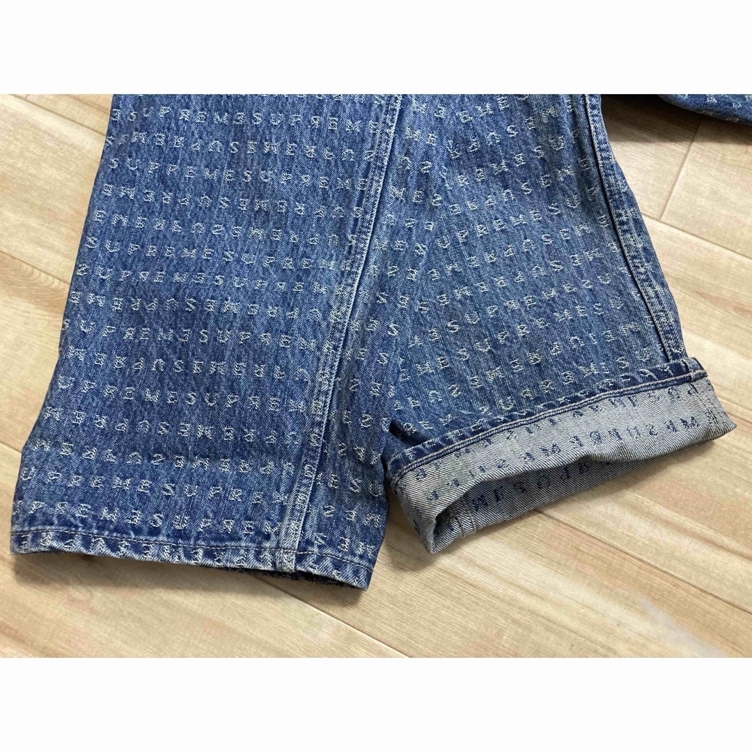 Supreme(シュプリーム)のSupreme Jacquard Logos Denim Overalls メンズのパンツ(サロペット/オーバーオール)の商品写真