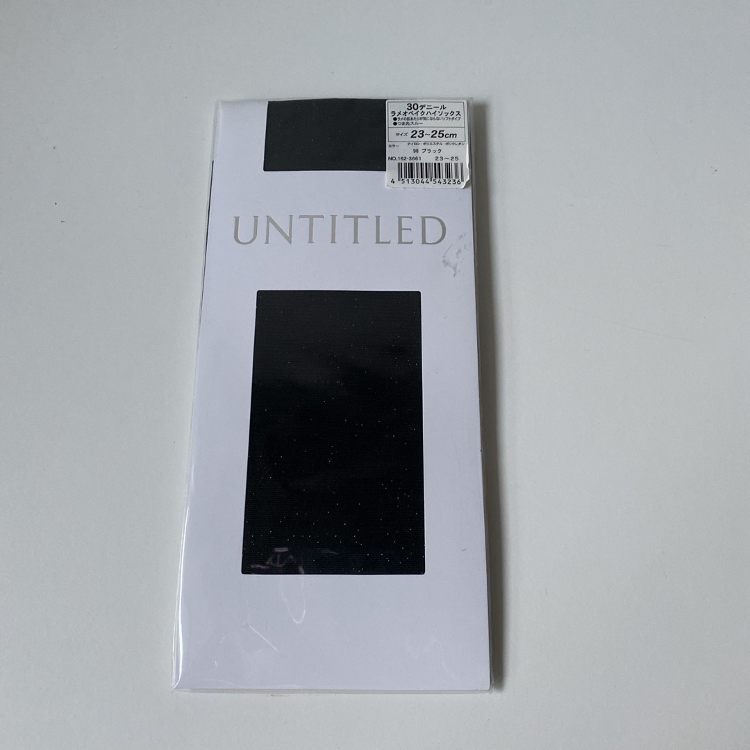 UNTITLED(アンタイトル)のUNTITLED アンタイトル レディース ブラック ラメオペイクハイソックス  レディースのレッグウェア(ソックス)の商品写真