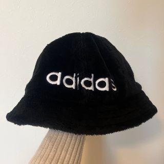 アディダス(adidas)の【最終値下げ】adidas バケットハット(ハット)