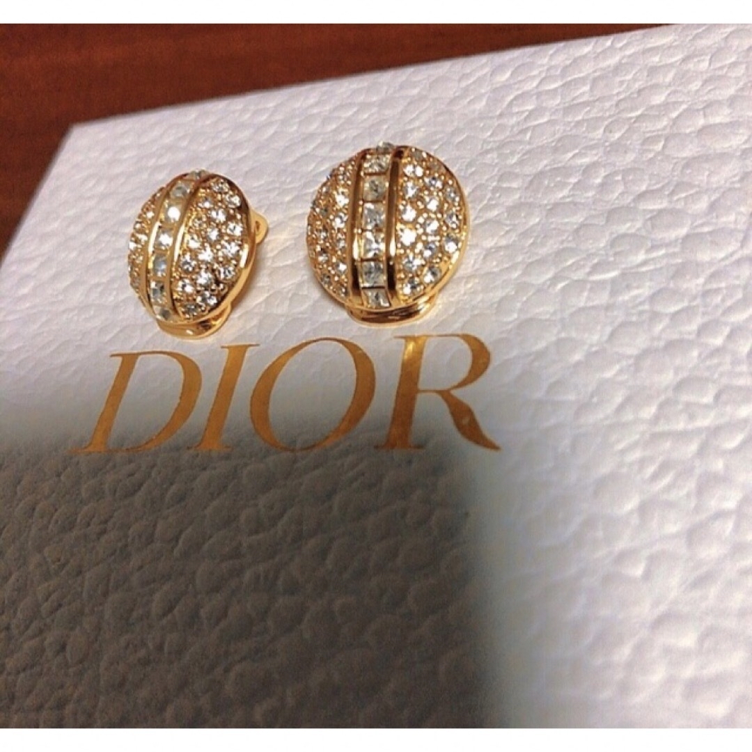 Christian Dior(クリスチャンディオール)のDior  上品 イヤリング 可愛い レア gold ストーン キラキラ  レディースのアクセサリー(イヤリング)の商品写真