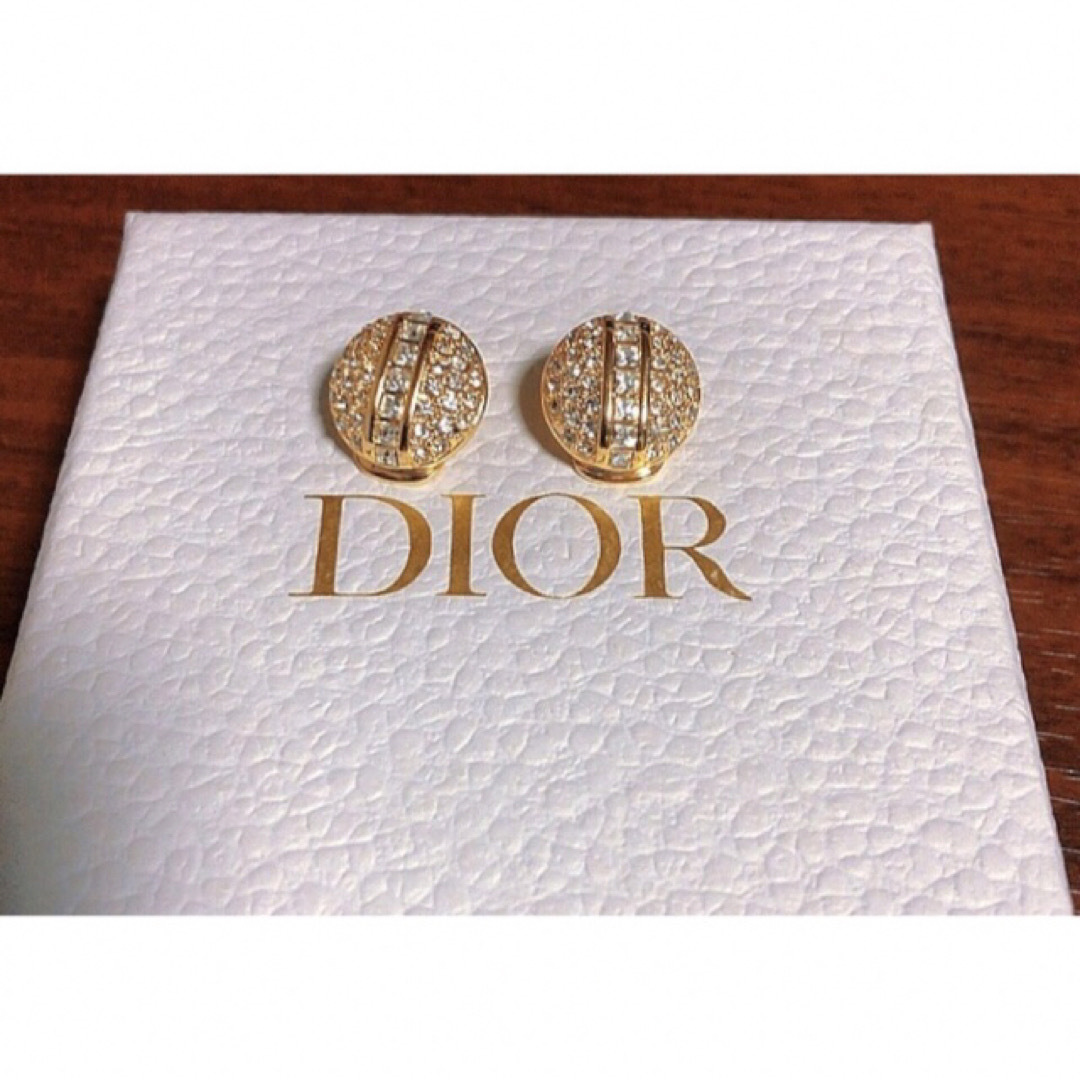 Christian Dior(クリスチャンディオール)のDior  上品 イヤリング 可愛い レア gold ストーン キラキラ  レディースのアクセサリー(イヤリング)の商品写真