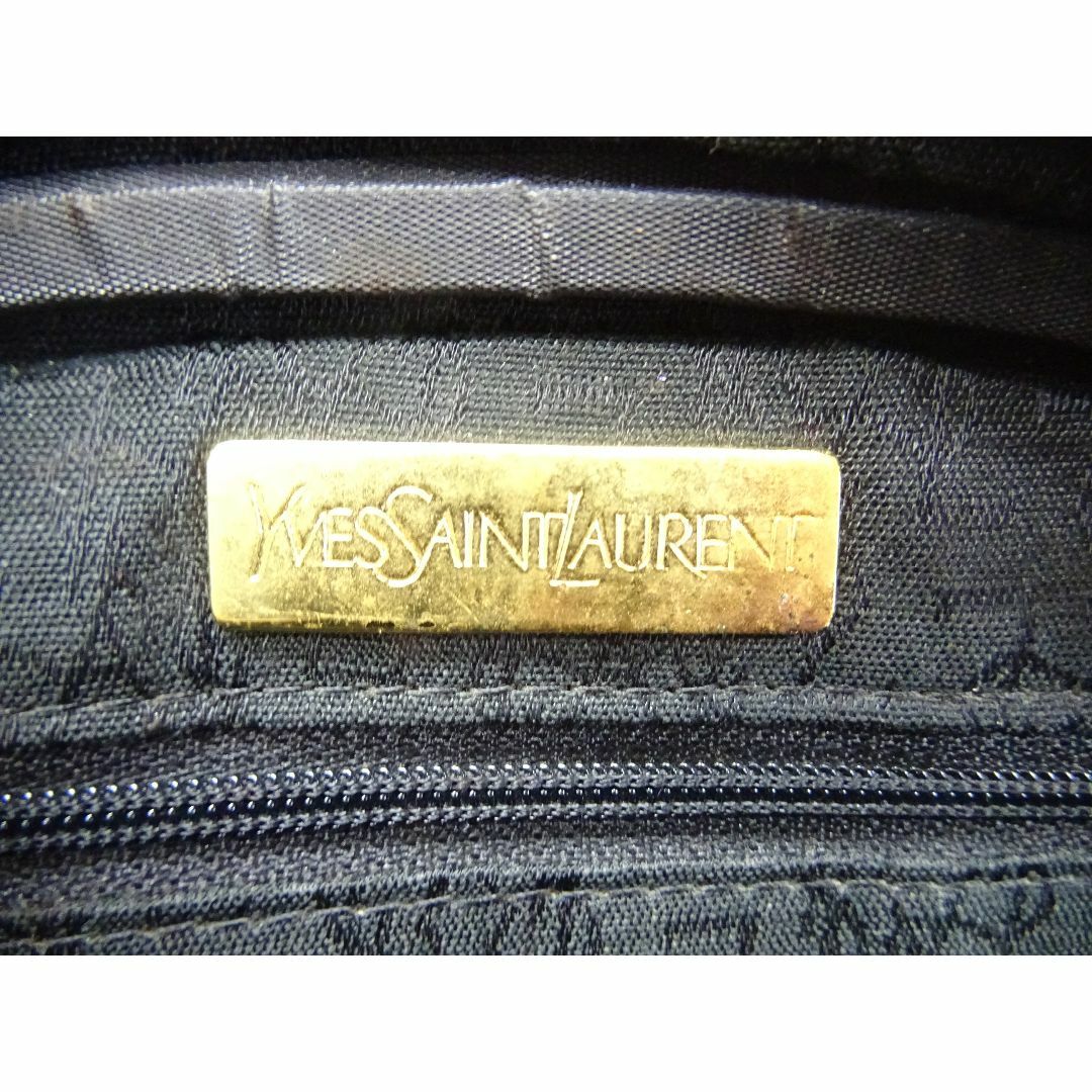 Yves Saint Laurent(イヴサンローラン)のM広008 / イヴサンローラン YSL ショルダーバッグ PVC レザー レディースのバッグ(ショルダーバッグ)の商品写真