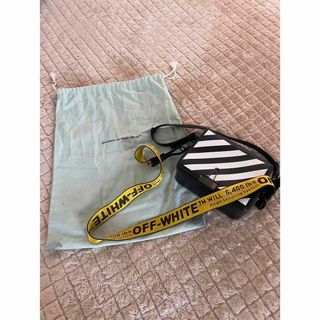 オフホワイト(OFF-WHITE)のoff-whiteバック(ショルダーバッグ)