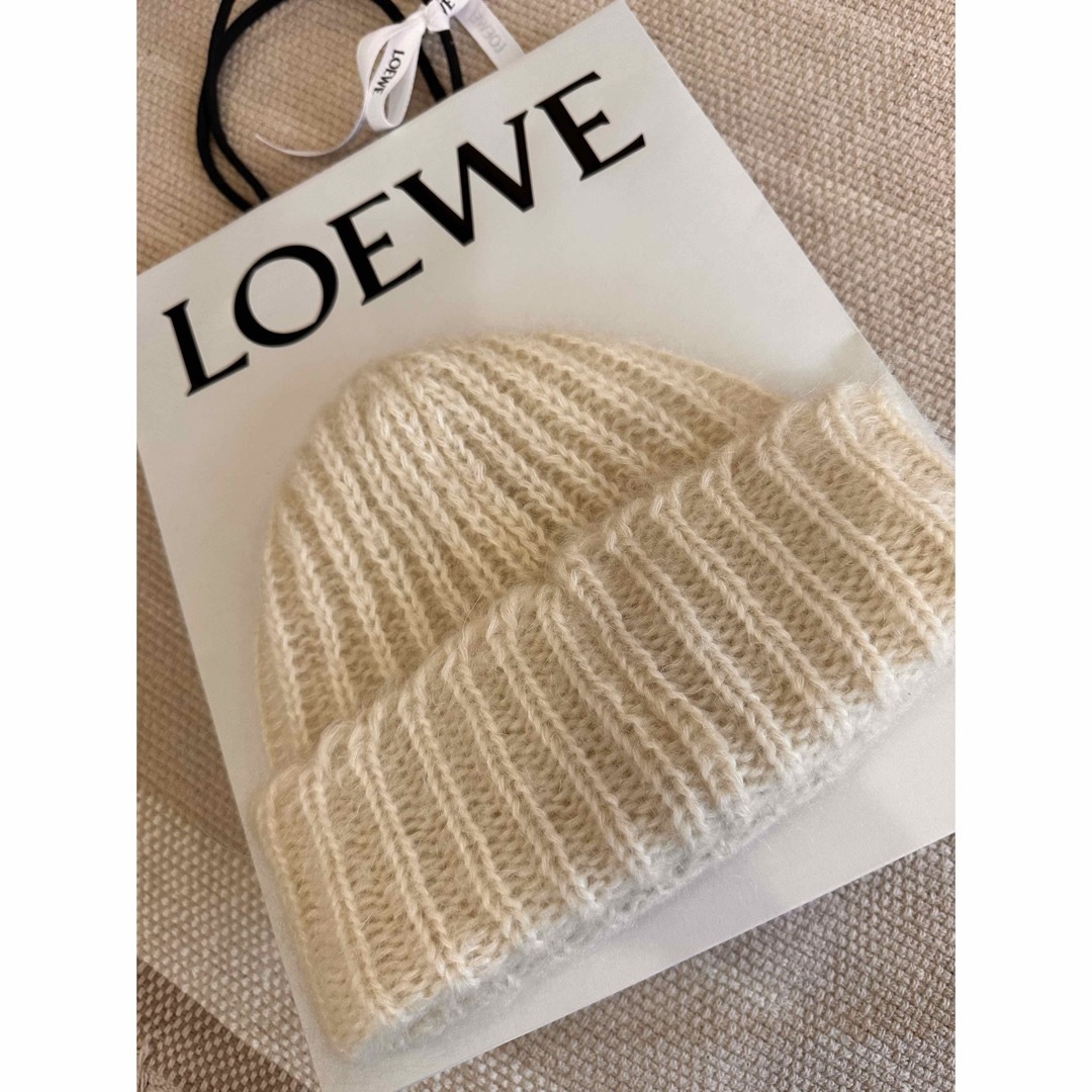 LOEWE(ロエベ)のロエベ　ニットキャップ　ビーニー　 レディースの帽子(ニット帽/ビーニー)の商品写真