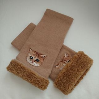 ポールアンドジョー(PAUL & JOE)のポール&ジョー PAUL & JOE ヌネット猫 刺繍 手袋(その他)