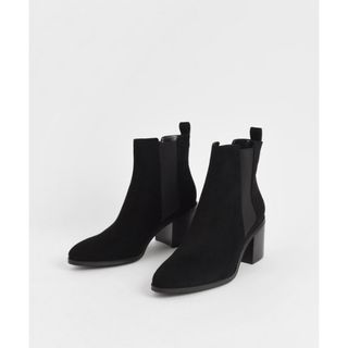 チャールズアンドキース(Charles and Keith)のCharles & Keithブロックヒールチェルシーブーツ23.5(ブーツ)