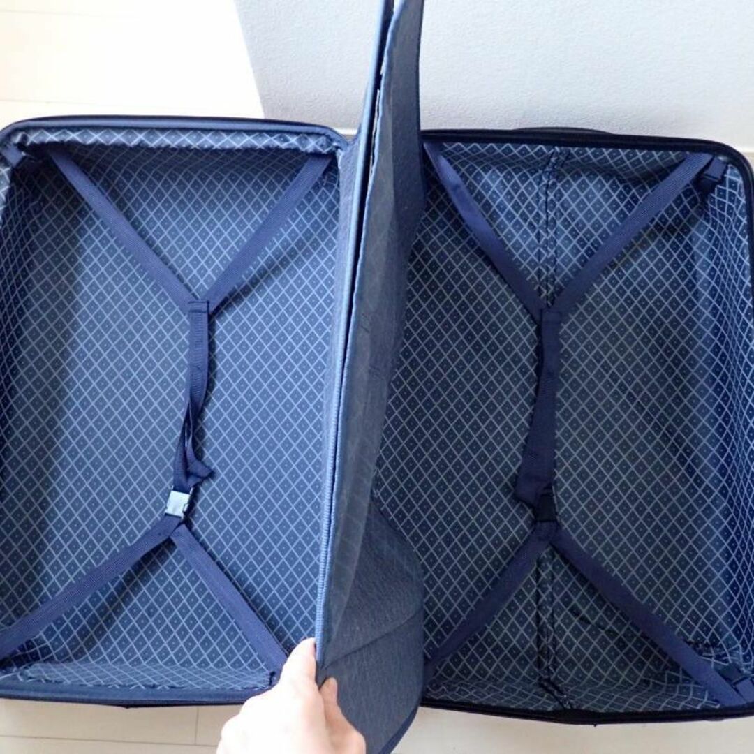 スーツケース　Lサイズ　大型　パープル色　容量拡張可能　4輪　両面仕切り板 インテリア/住まい/日用品の日用品/生活雑貨/旅行(旅行用品)の商品写真