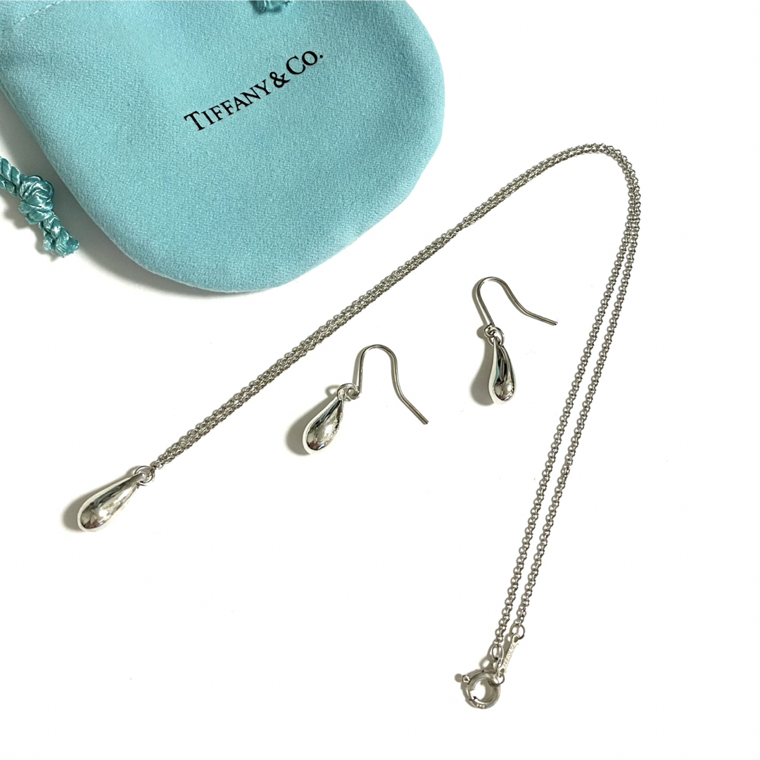 Tiffany & Co.(ティファニー)の本日価格❗美品 TIFFANY&Co. ティアドロップ ピアス ネックレスセット レディースのアクセサリー(ネックレス)の商品写真