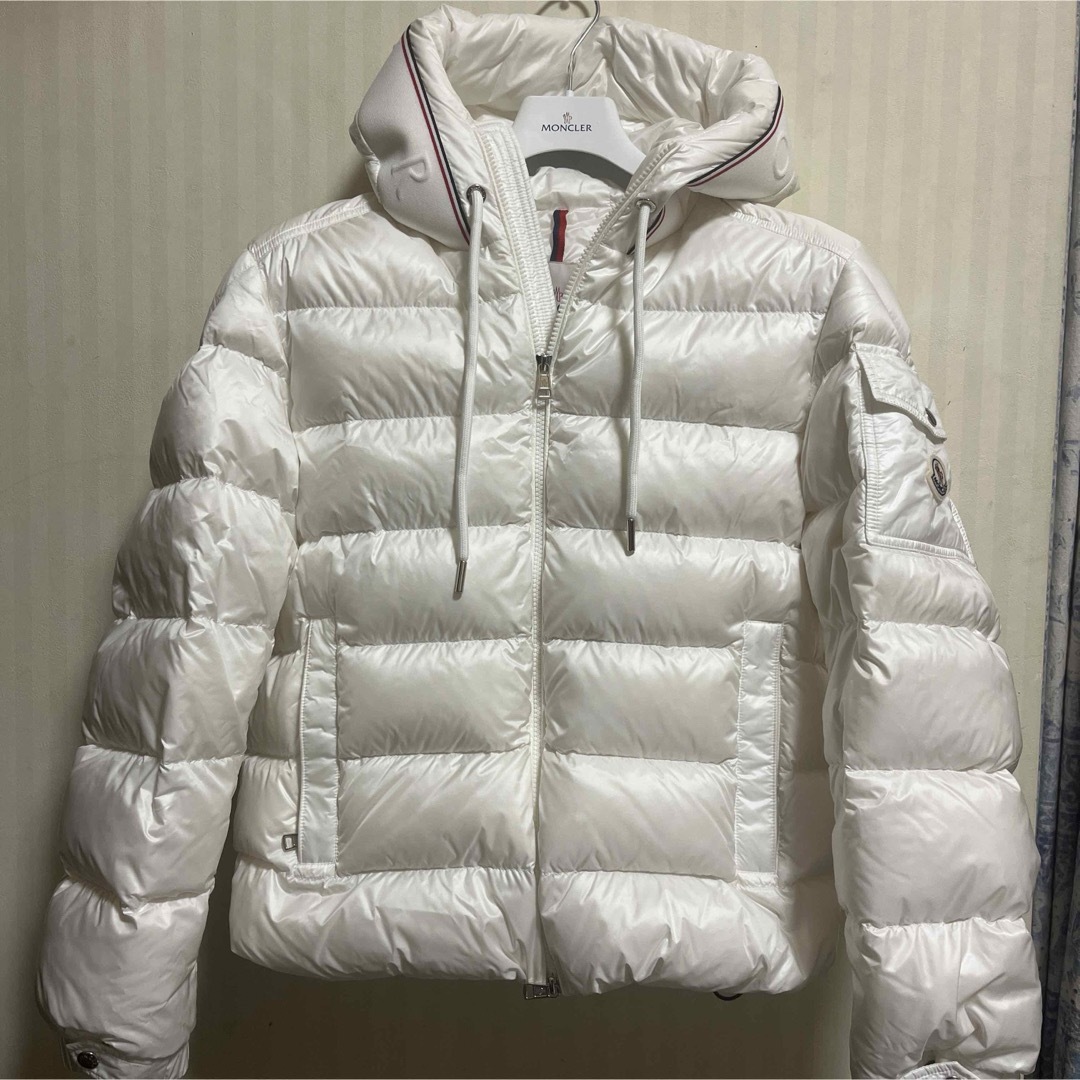 MONCLER - 【極美品・新品】MONCLER ダウン ホワイト フランス S MONCLER - 【極美品・新品】MONCLER ダウン ホワイト フランス S