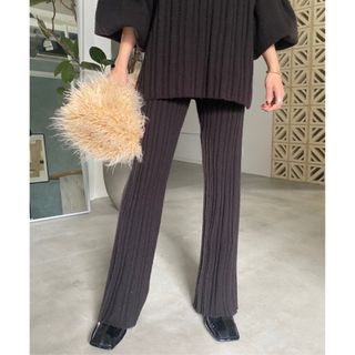 アメリヴィンテージ(Ameri VINTAGE)のAMERI FLUFFY LOOSE KNIT PANTS 税込14,300円(カジュアルパンツ)