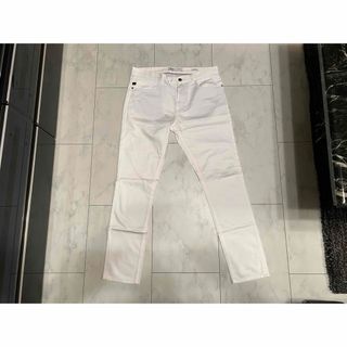 ザラ(ZARA)の④ZARA 新品未使用スキニーフィットパンツ32L(その他)