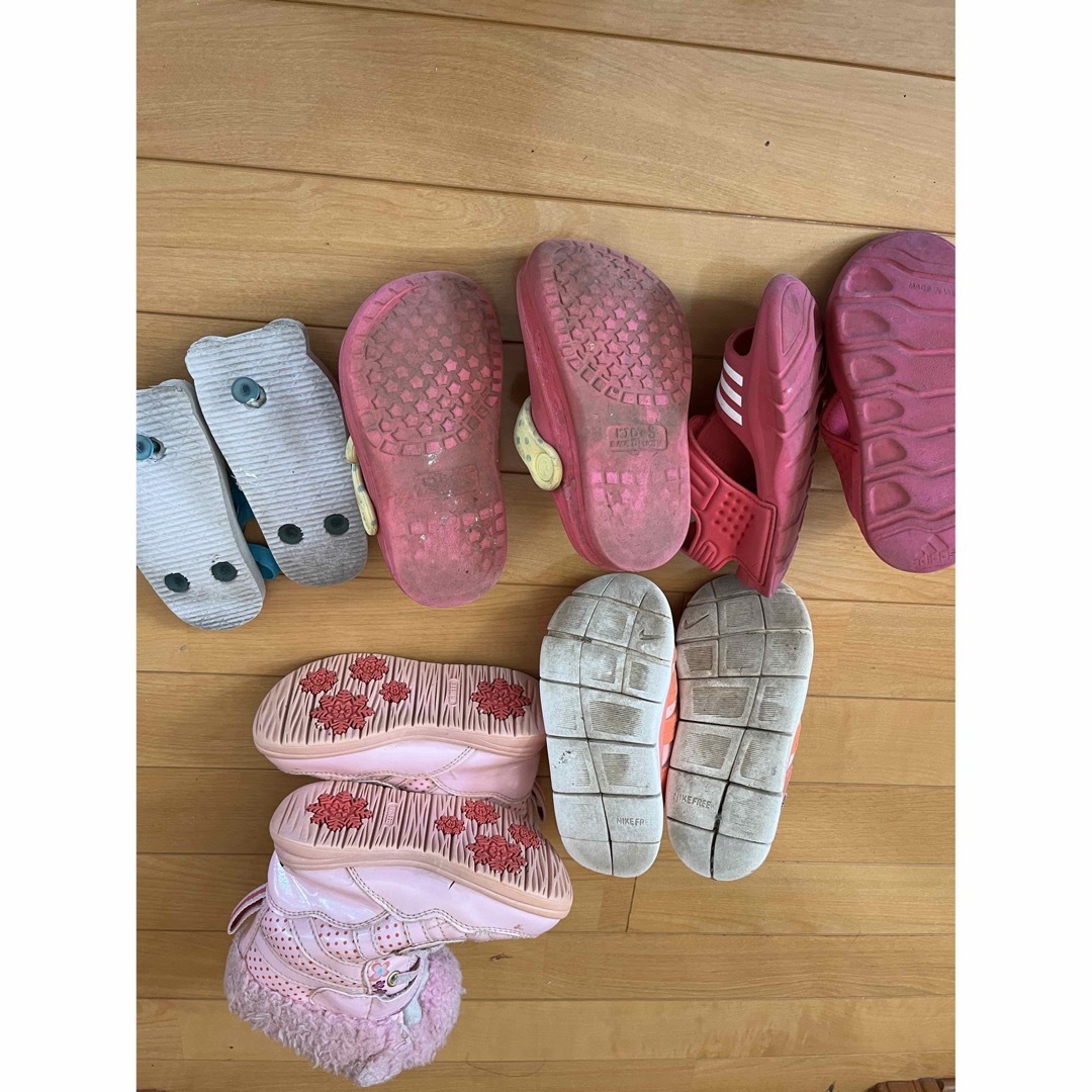 子供靴 キッズ/ベビー/マタニティのキッズ靴/シューズ(15cm~)(スニーカー)の商品写真