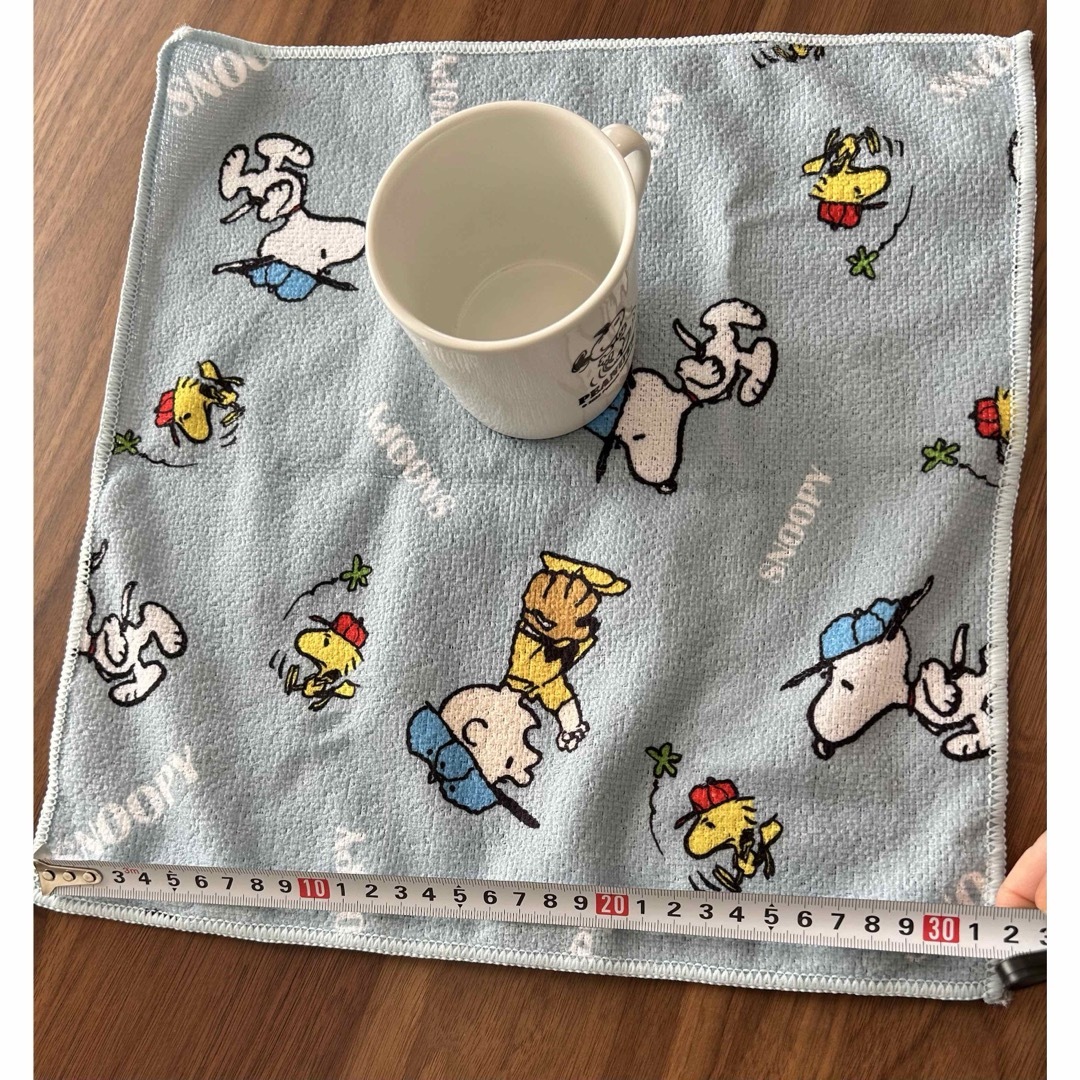 SNOOPY(スヌーピー)の新品・未使用 ✳︎スヌーピー✳︎ マグカップ　コップ　タオルハンカチ キッズ/ベビー/マタニティの授乳/お食事用品(マグカップ)の商品写真