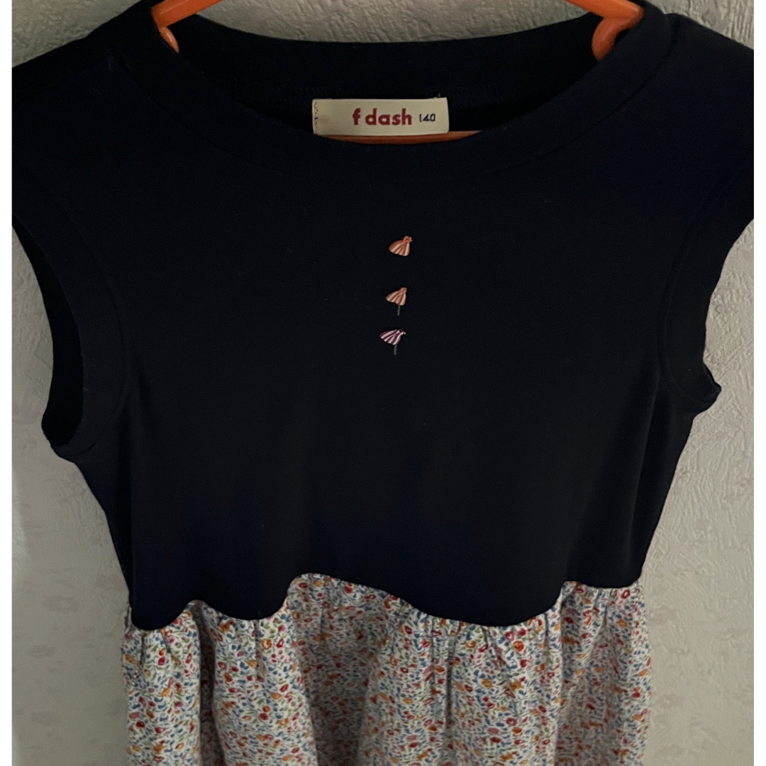 familiar(ファミリア)のfamiliar（f dash）ワンピース　140㎝ キッズ/ベビー/マタニティのキッズ服女の子用(90cm~)(ワンピース)の商品写真