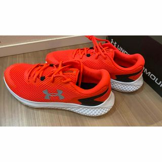 アンダーアーマー(UNDER ARMOUR)のアンダーアーマー　スニーカー(スニーカー)