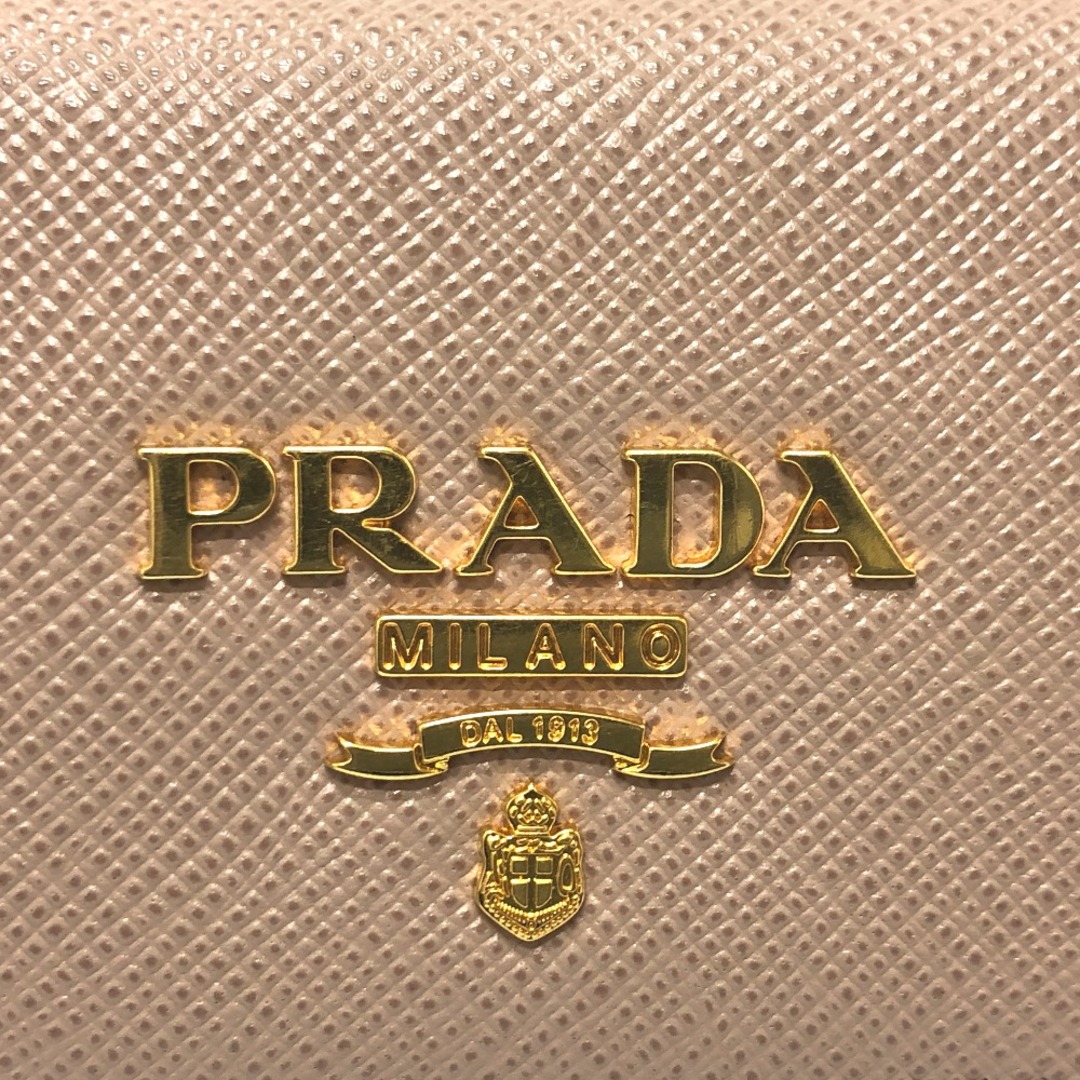 PRADA(プラダ)のプラダ PRADA 4連 キーリング 1PG004 ロゴ キーケース サフィアーノレザ－ ピンク レディースのファッション小物(キーケース)の商品写真