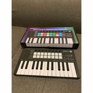 ノベーション(novation)のNOVATION / Launchkey Mini MK3 (MIDIコントローラー)