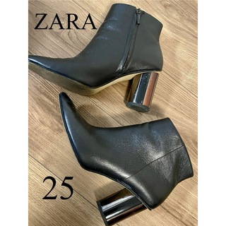 ザラ(ZARA)のZARA ショートブーツ　ブーティ　25センチ　メタリックヒール　マルチカラー(ブーツ)