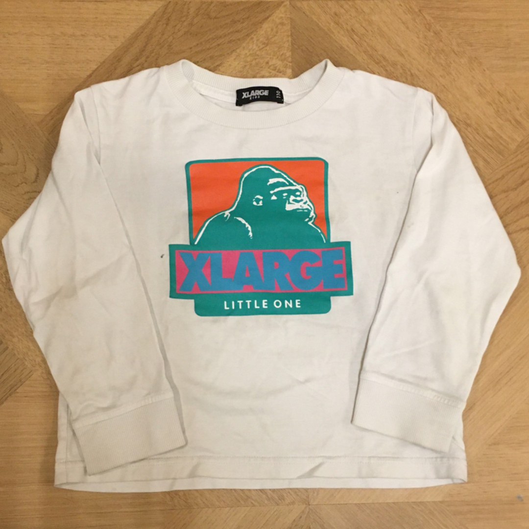 XLARGE KIDS(エクストララージキッズ)のエクストララージ　キッズ　ロンT キッズ/ベビー/マタニティのキッズ服男の子用(90cm~)(Tシャツ/カットソー)の商品写真