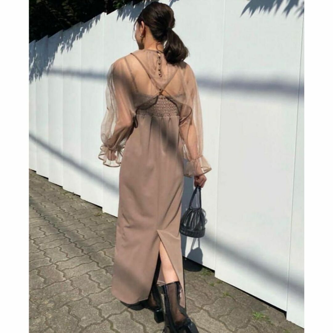 新品 AMERI MANY WAY AIRY VEIL DRESS 新品 AMERI MANY WAY AIRY VEIL DRESS