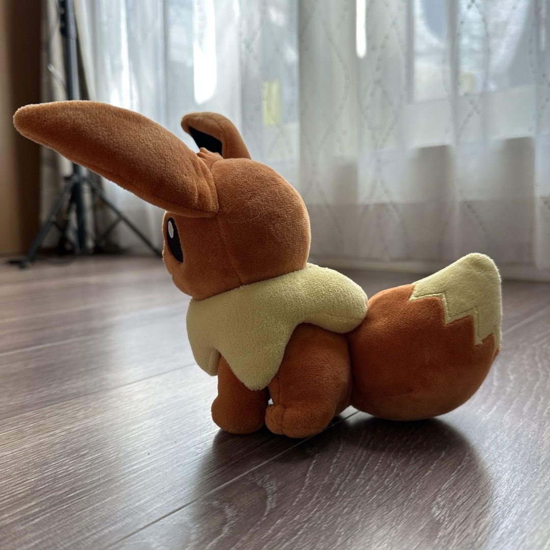 ポケモン(ポケモン)のイーブイ　ポケモンセンター　ぬいぐるみ エンタメ/ホビーのおもちゃ/ぬいぐるみ(キャラクターグッズ)の商品写真