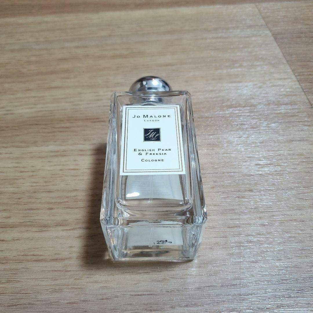 Jo Malone(ジョーマローン)のJoMALONE イングリッシュ ペアーフリージア　オーデコロン　100ml コスメ/美容の香水(ユニセックス)の商品写真