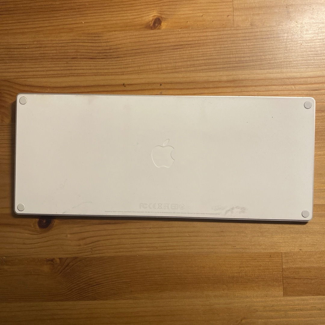 Apple(アップル)のApple Magic Keyboard A1644  専用カバー付き スマホ/家電/カメラのPC/タブレット(PC周辺機器)の商品写真
