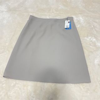 NEWYORKER - ニューヨーカー スカートスーツ 11 W68 シルク混素材 未 NEWYORKER - ニューヨーカー スカートスーツ 11 W68 シルク混素材 未