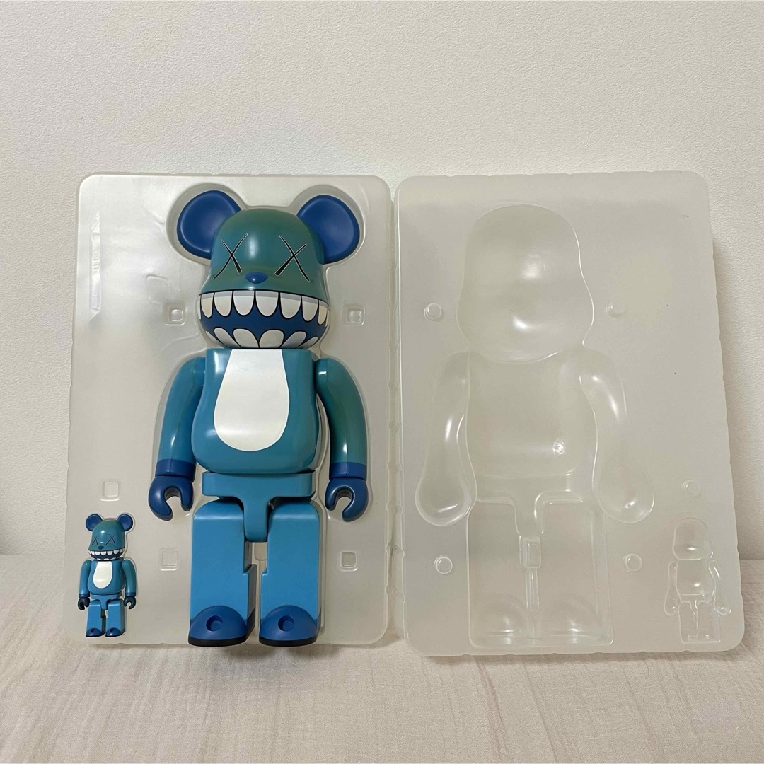 激安単価で ベアブリック KAWS a-nation 箱無し 400%&100 激安単価で ベアブリック KAWS a-nation 箱無し 400%&100