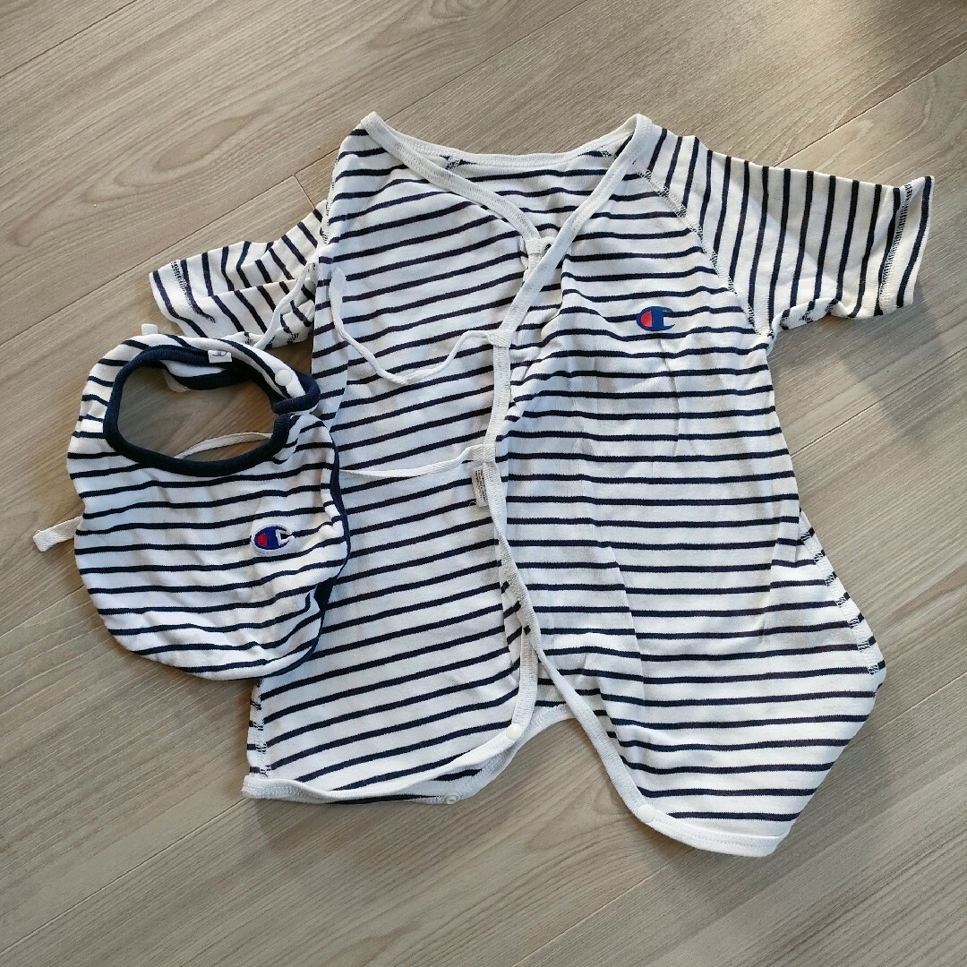 Champion(チャンピオン)のロンパース、スタイ キッズ/ベビー/マタニティのベビー服(~85cm)(ロンパース)の商品写真